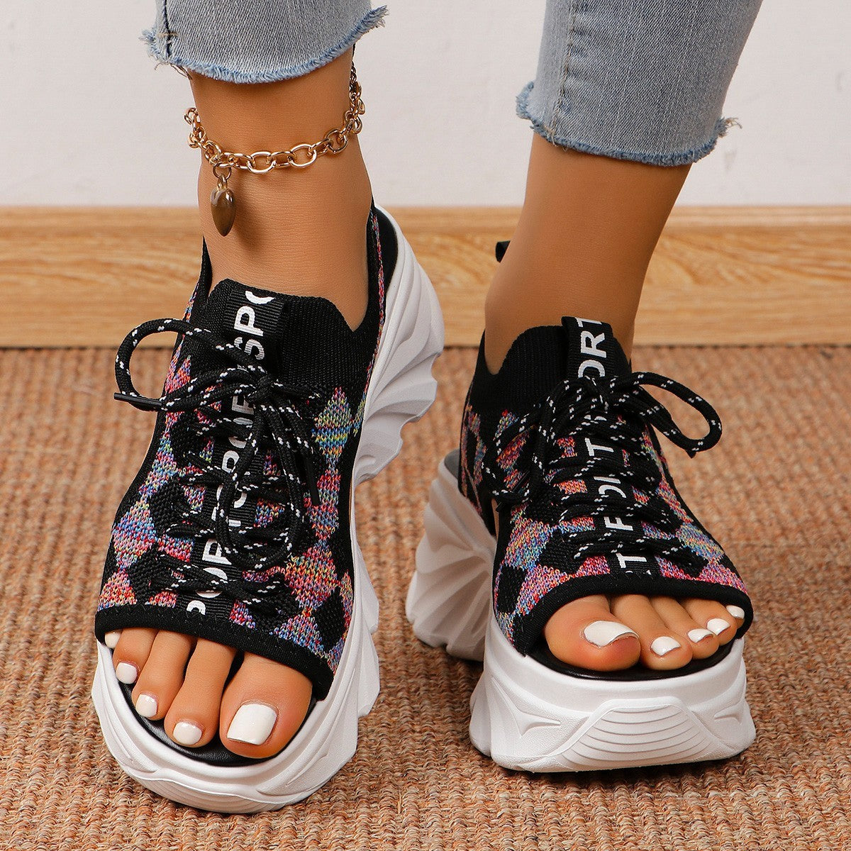 Hollowed-out Mesh Sports Style Soft Back Thick Back Sandals