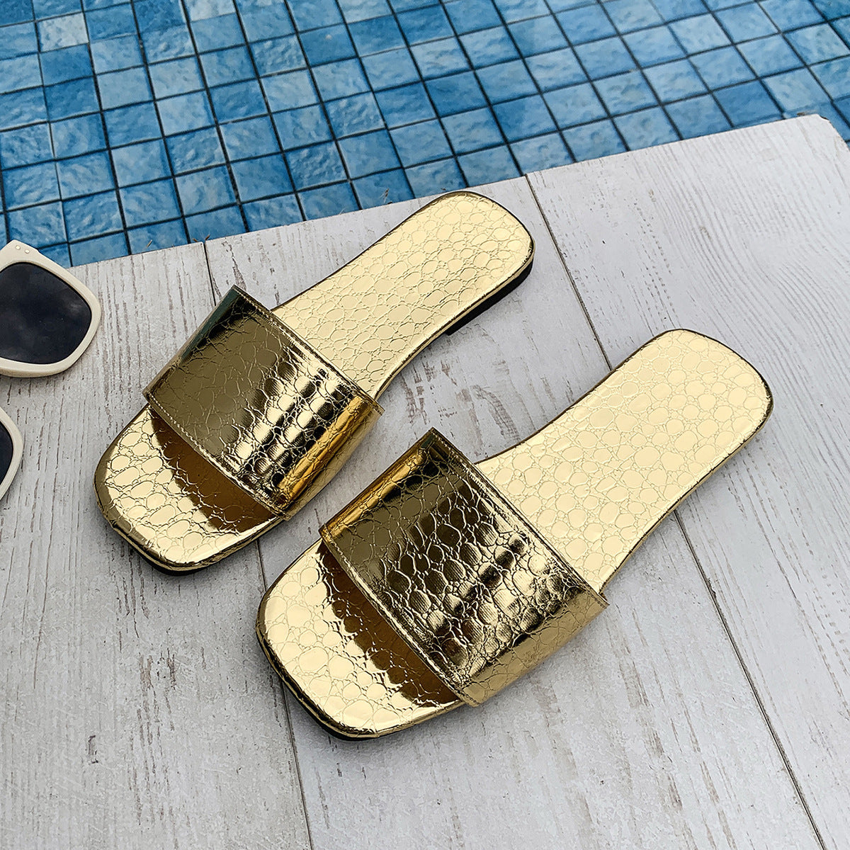 Crocodile-textured Summer Square Toe Slides Seaside Vacation Beach Shoes For Women