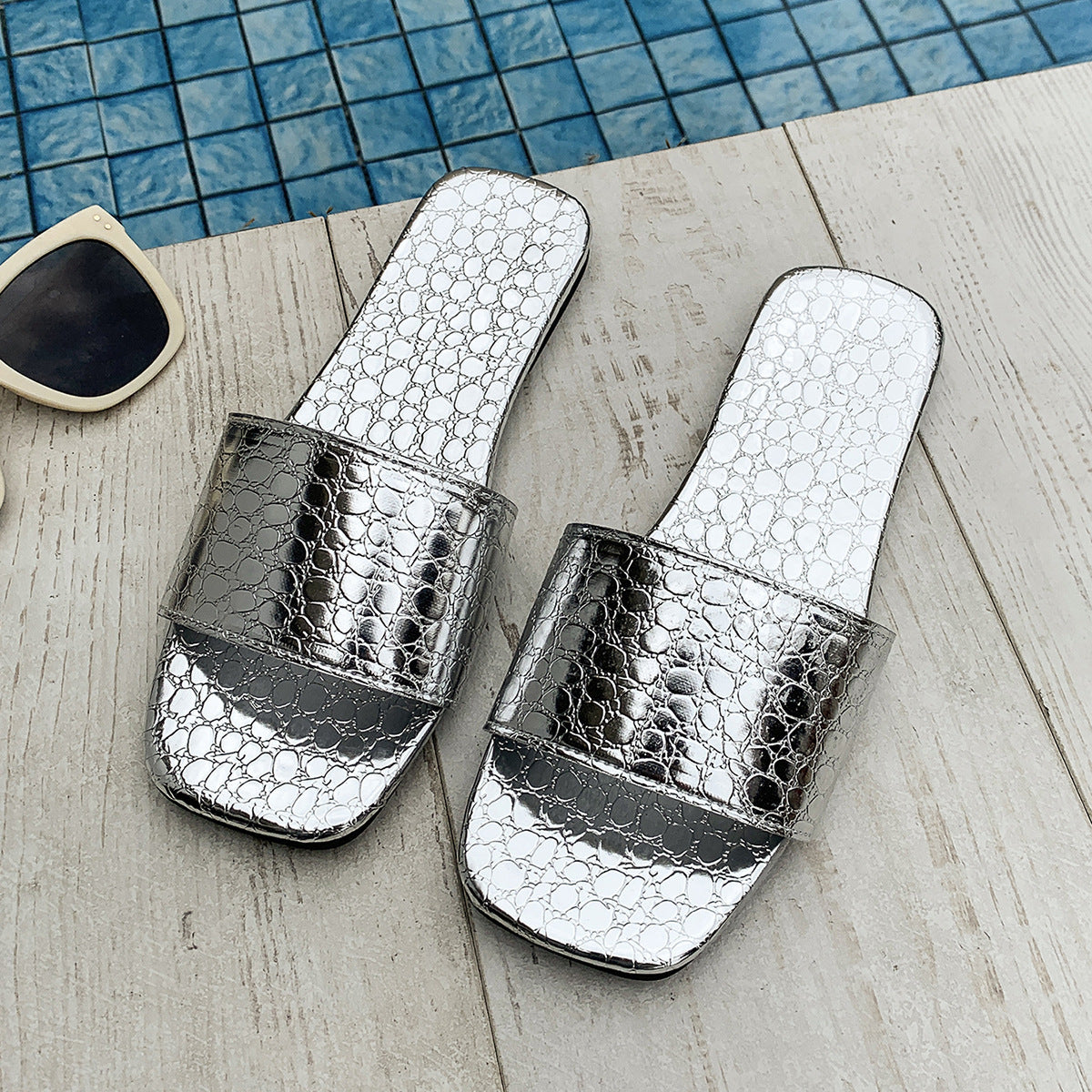 Crocodile-textured Summer Square Toe Slides Seaside Vacation Beach Shoes For Women