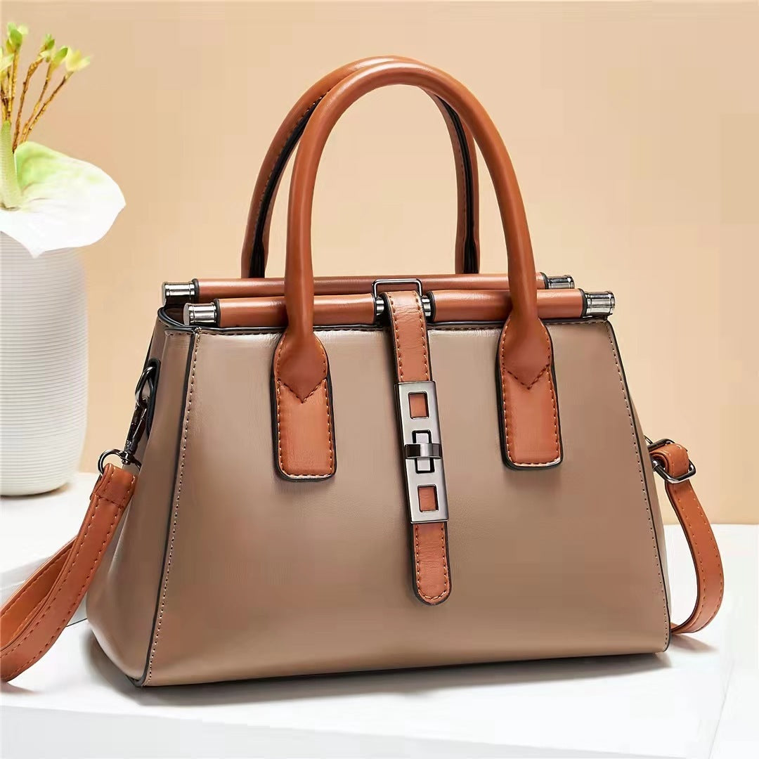 Stratique Satchel