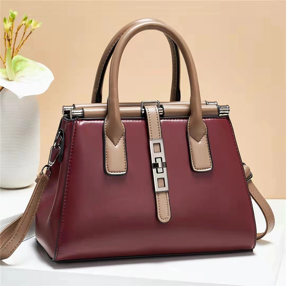 Stratique Satchel