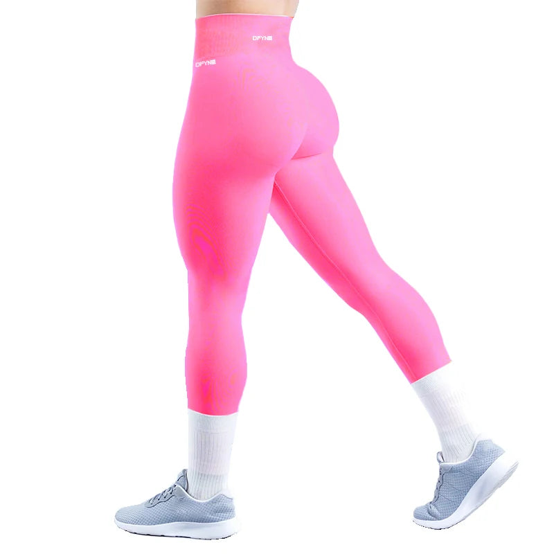 NVGTN 2.0 Dynamic Pro Solid Scrunch Seamless Yoga tights