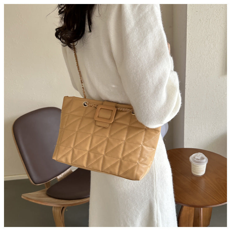 Mirelle Chain Tote